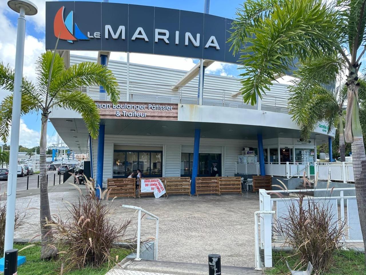 Ebt House, Appartement, Jacuzzi Vue Mer, 10 Min Aeroport Et Port Baimbridge